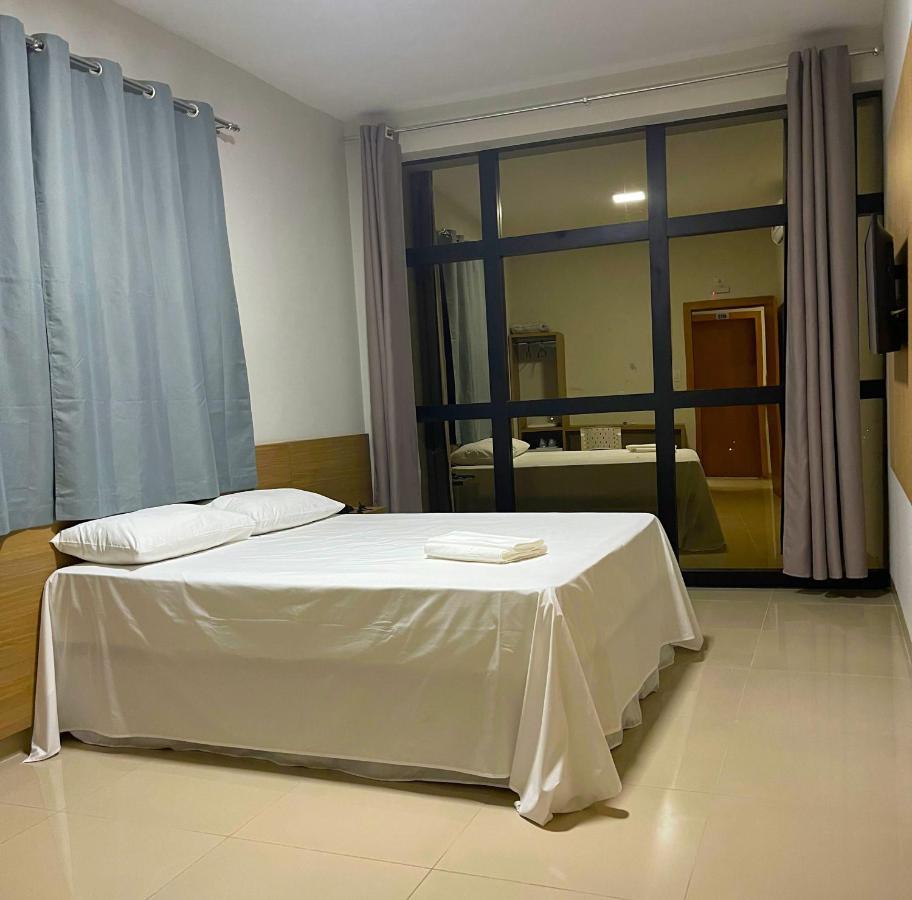 Ts Hotel Porteirinha Extérieur photo