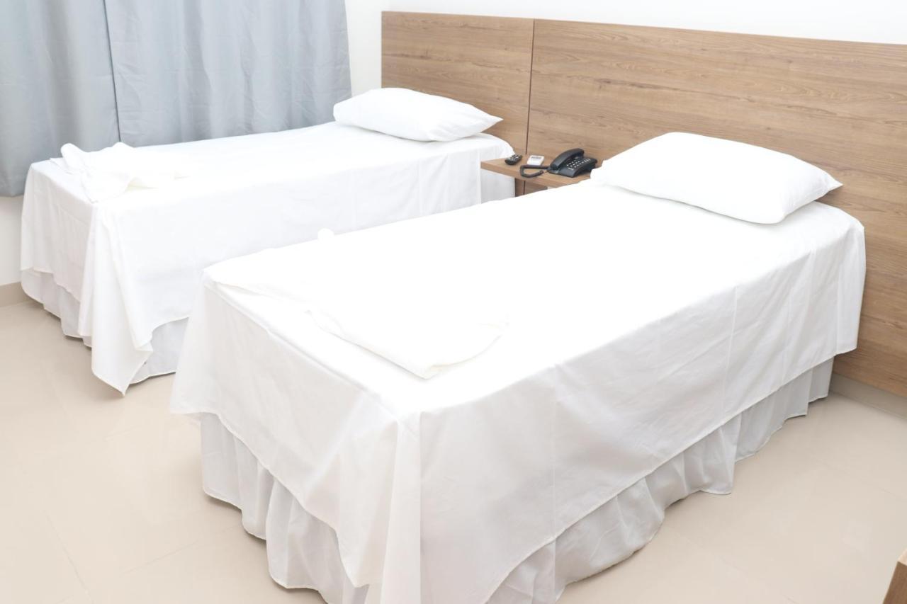 Ts Hotel Porteirinha Extérieur photo